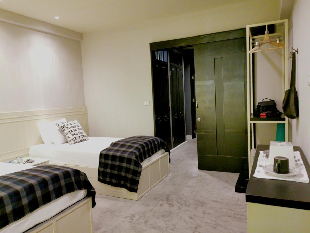 Chomm House Bed and Breakfast Bangkok Buitenkant foto